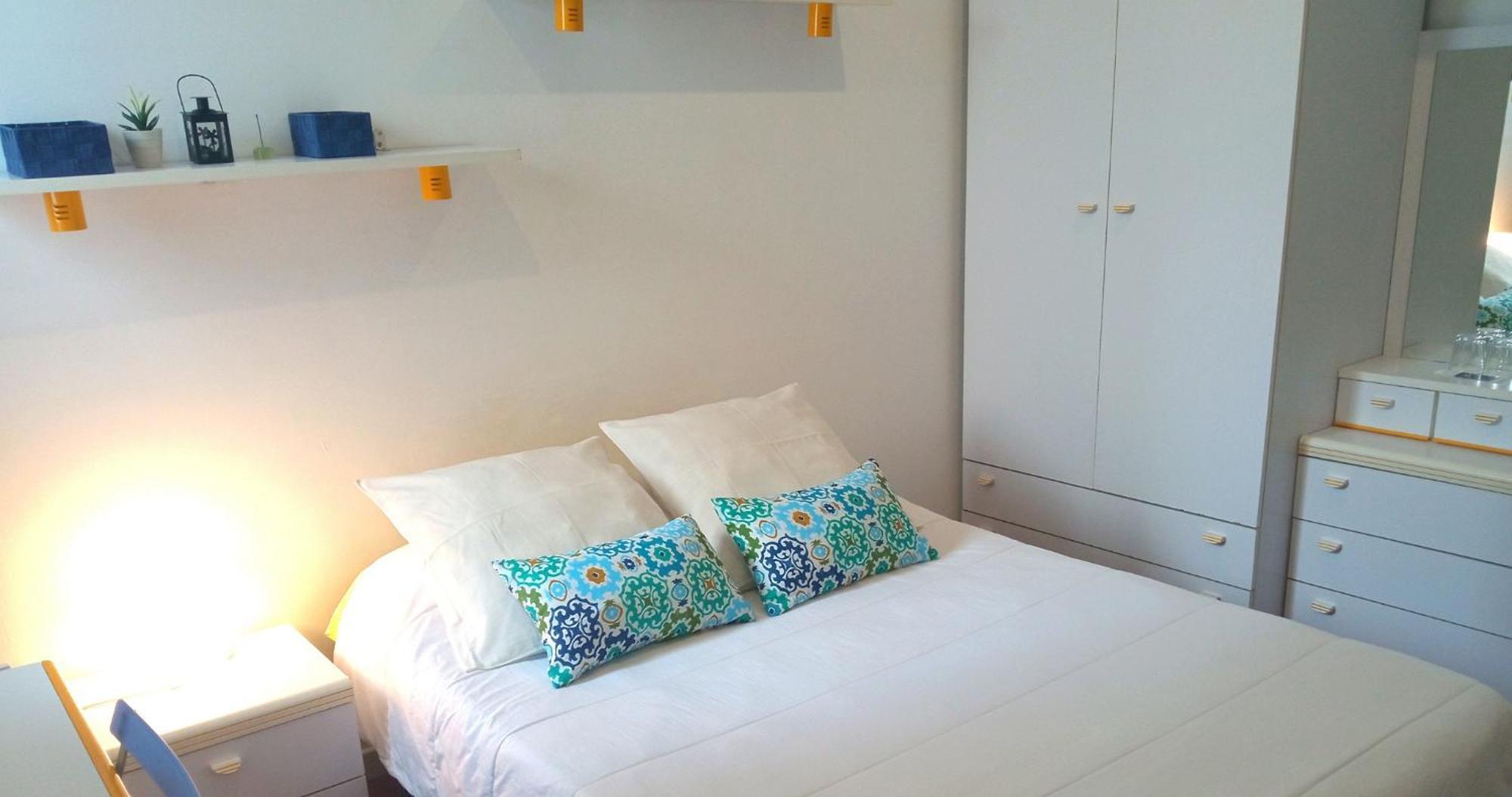 Habitaciones Centricas En Tárrega Chambre photo